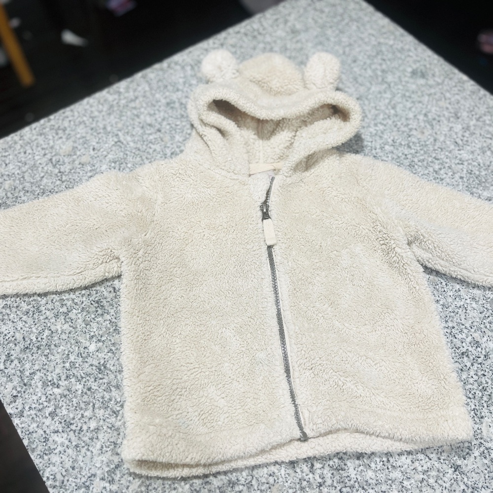 Hanna Andersson 2T Fuzzy Bear Zippered Jacket